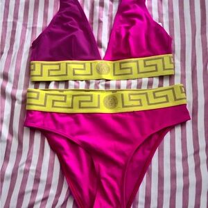 Versace Greca Trim Pink Bikini Set Size 3 Excellent Condition